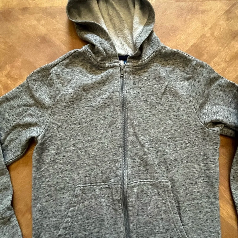 Old Navy Gray Sweatshirt – XL (Kids)